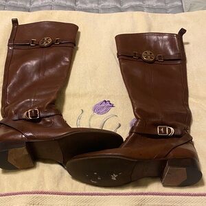 Tory Burch Chestnut Heeled Boots